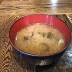 レストラン喫茶 ぷらむ - カレーライスについてきた味噌汁