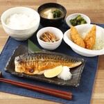 Grilled salted mackerel set meal / Simmered miso mackerel set meal