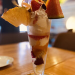 フルーツ大野 - フルーツパフェ