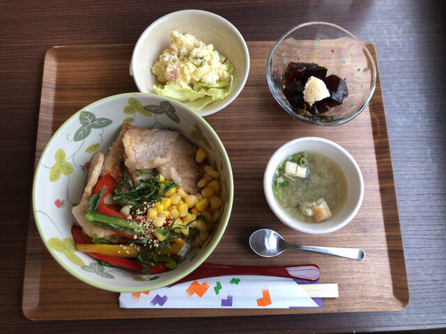 SAKURA Cafe photo 3