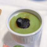 レストラン プランデルブ北鎌倉 - ２０２３年６月再訪：オマール海老と帆立・イベリコ豚・菜の花 　富山県ホタルイカ・とうもろこし・生ハムと苺☆