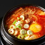 Kogi Uxonsha - 海鮮スンドゥブチゲスープ