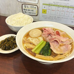 麺屋 七利屋 - 特製中華そば1100円・ライス150円・高菜100円