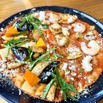 農家ピザくまのグラッチェ - ゴロゴロ春野菜のボロネーゼ＆シーフードマリナーラ