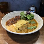 SPICY CURRY 魯珈 - 選べる2種カレー　1,150円