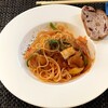 エム カフェ - トマトソースパスタ