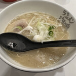 ラーメン海鳴 福岡空港店 - 