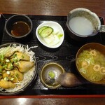 Ebi Kaki Sakaba Daruma - ランチ 牡蠣のひつまぶし御膳
