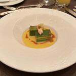 帝国ホテル - 蟹とと手打ちパスタのミルフイユ