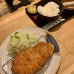 味処てっ平 - お昼のロースかつ膳