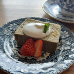 Shirasagi Kohi - 自家製ほうじ茶チーズケーキ(果実なし)