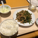 上海大飯店 - 