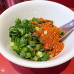 ラーメン二郎 - 待ってる間にカスタマイズ♪