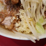ラーメン二郎 - ニンニク少し