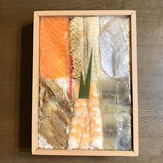 手押し棒鮨 舟楽_1