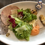 リストランテ プレーゴ - 変更なしの場合の前菜風サラダ。