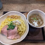 狐狸丸 - 特濃つけ麺900円