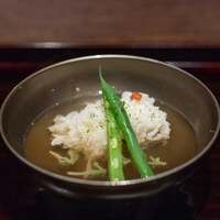 膳司 水光庵 - 2023.6 煮物椀（天草産天然鱧葛叩き、梅肉、柚子の香り、インゲン豆、秋田産新物蓴菜）