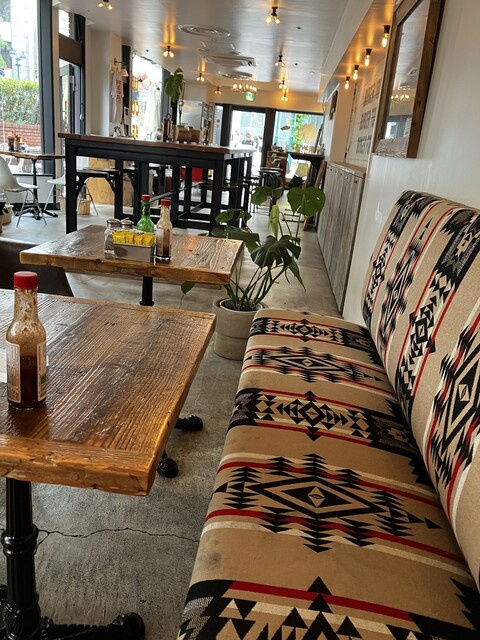 渋谷のアメリカンダイナー13選!おしゃれ空間で絶品グルメを満喫 [食べ
