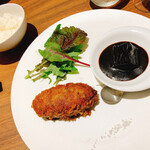 kitchen俊貴 - レアハンバーグ　ビーフシチュー