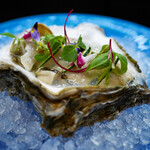 8knot - 岩がきハマグリジュレ添え