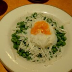 サイゼリヤ - 柔らか青豆の温サラダ：200円