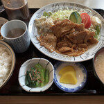 Mangetsu Shokudou - しょうが焼き定食　1100円