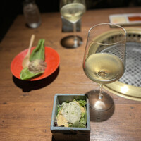 和牛とタン 焼肉 とみ 新橋本店 - 