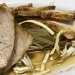 太興飯店 - ええ感じの分厚さ！　脂っこくないので　サラッと食べれます