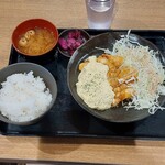 九州 鳥若丸 - チキン南蛮定食