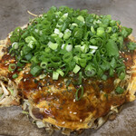 Okonomiyaki Itsuki - 肉玉そばイカ天入り（広島焼き）