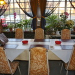 スター苑 - 懐かしい昭和時代の店内