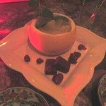 ニューヨークバー アッパークラブ シャンパン＆シガー - グレープフルーツトクランベリーノドライフルーツ、チョコ