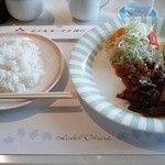 カフェレストラン カメリア - みなと神戸の洋食レトロ食堂 和牛焼肉