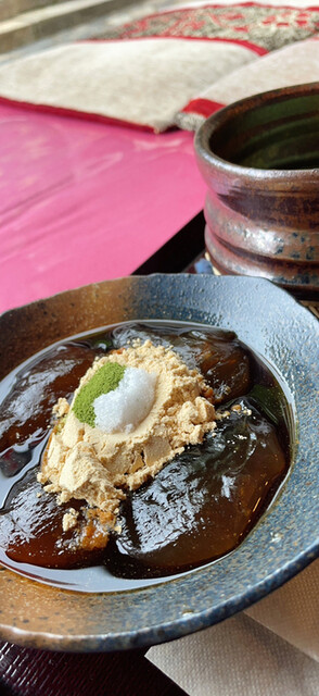 Todaiji Nigatsudo Minami Chasho Ryubido photo 5