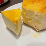 ケーエヌカフェ - 『焼きチーズケーキ』