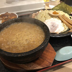 札幌海老麺舎 - 濃厚伊勢海老つけ麺・大盛り×〆丼（小）（1,220円）、ランチザンギ・2個（250円）