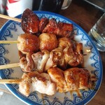 いせや総本店 - ミックス焼き鳥@400円