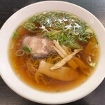 四日市飯店 - ラーメン