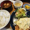 津田屋食堂