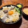 播鳥 - 炙り地鶏の黒い親子丼定食