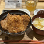 奏す庵 - ワセカツ丼