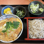 Minato Kamimura - カツ丼（ミニ冷そば）