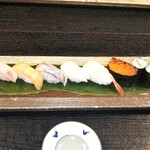 寿し芳 - 上寿司。