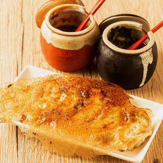 You can arrange it with seasonings! Be sure to try our specialty, handmade Gyoza / Dumpling!