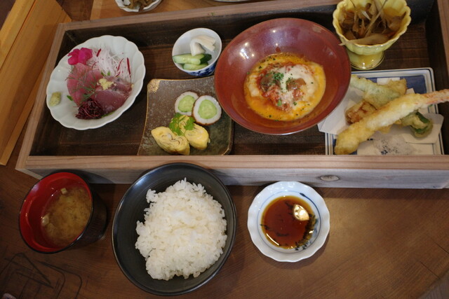 フードアトリエ Tsuki to kaze（ツキ ト カゼ） - 卸町（洋食）の写真