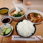 大衆割烹 三州屋 - 銀ムツ煮付け定食（ごはん、鳥豆腐、お新香付き）［1,450円］ 