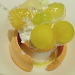 タカノフルーツパーラー - 飾りを取った所