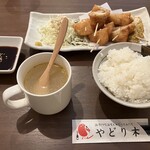 やどり木鶏専門居酒屋 - 串カツセット