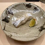 日本橋蛎殻町 すぎた - 太刀魚の塩焼き 酢橘